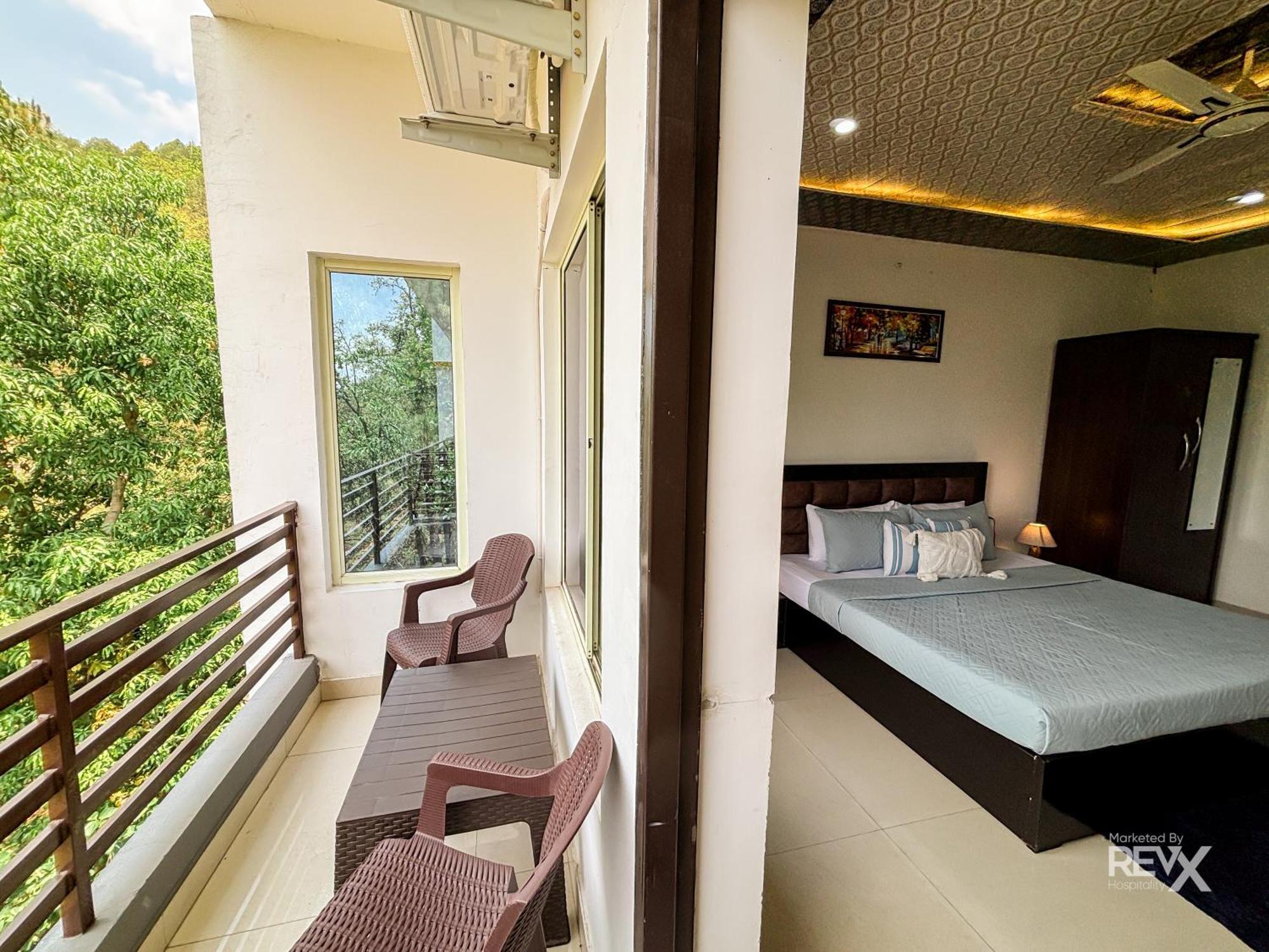 Hotel Prince Valley Lansdowne Εξωτερικό φωτογραφία