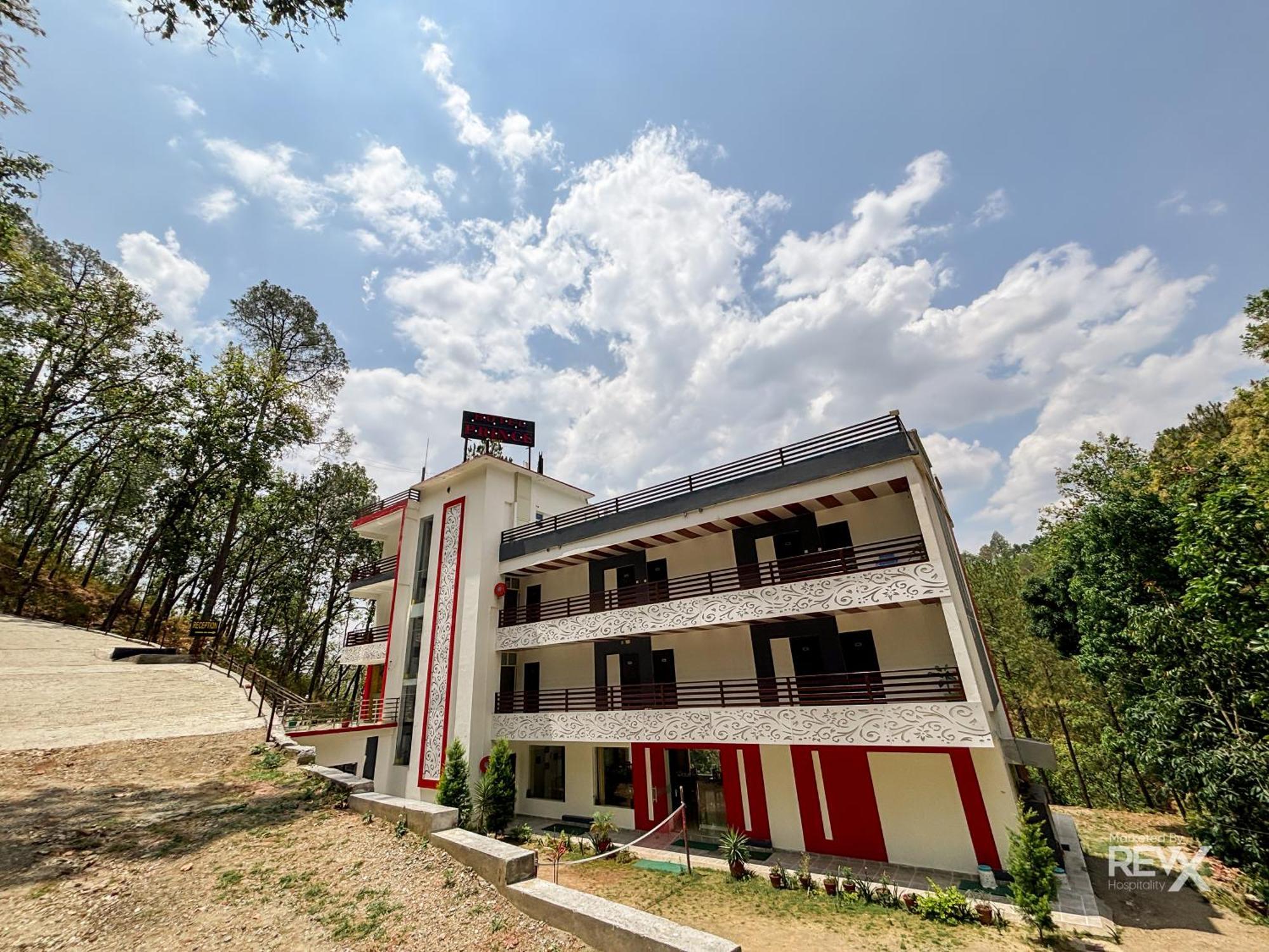 Hotel Prince Valley Lansdowne Εξωτερικό φωτογραφία