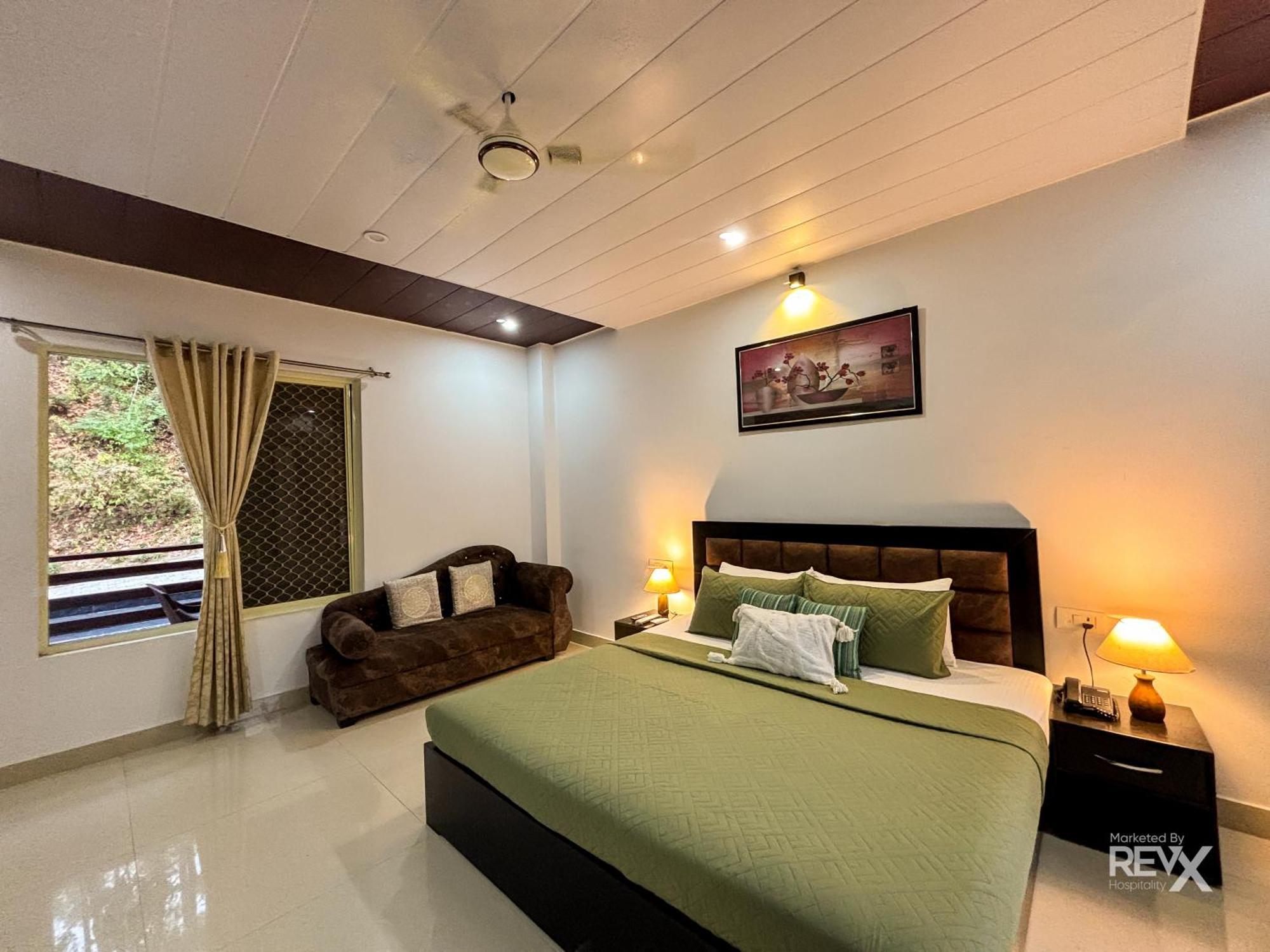 Hotel Prince Valley Lansdowne Εξωτερικό φωτογραφία